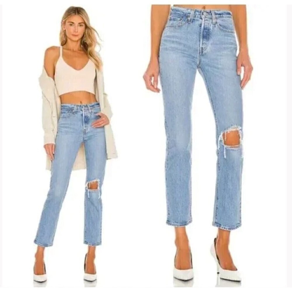 LEVI'S Wedgie Straight Jeans in Light Wash Blue 24 Clean Girl Boho Distressed